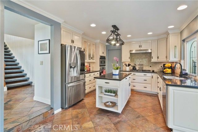 1919 Stonesgate, Westlake Village, CA 91361