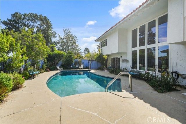 1919 Stonesgate, Westlake Village, CA 91361