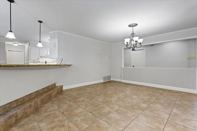 10014 Burgundy Drive, Woodway, TX 76712