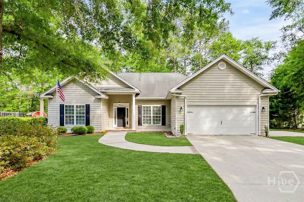 Image 1 of property listing at 304 Erin Court, Rincon, GA 31326