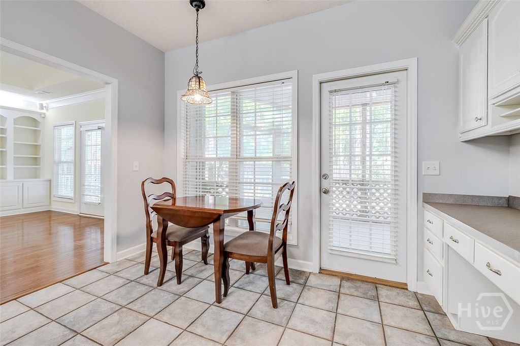 Image 18 of property listing at 304 Erin Court, Rincon, GA 31326