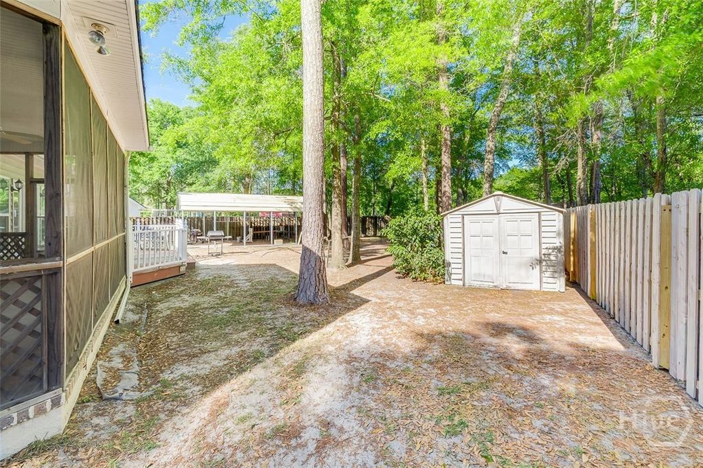 Image 38 of property listing at 304 Erin Court, Rincon, GA 31326