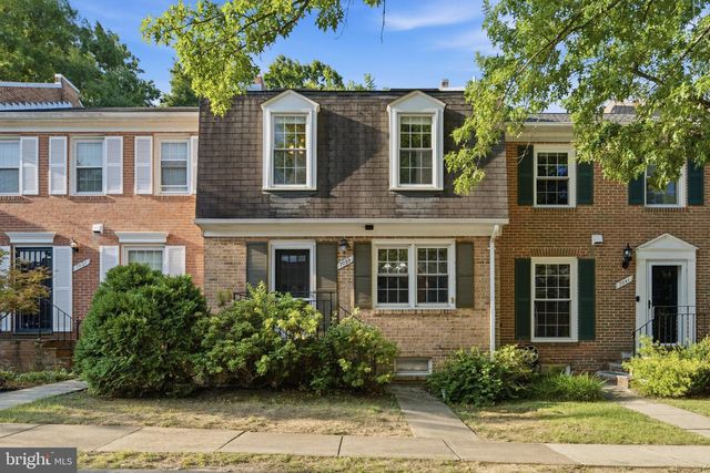 7039 BRADWOOD CT, Springfield, VA 22151