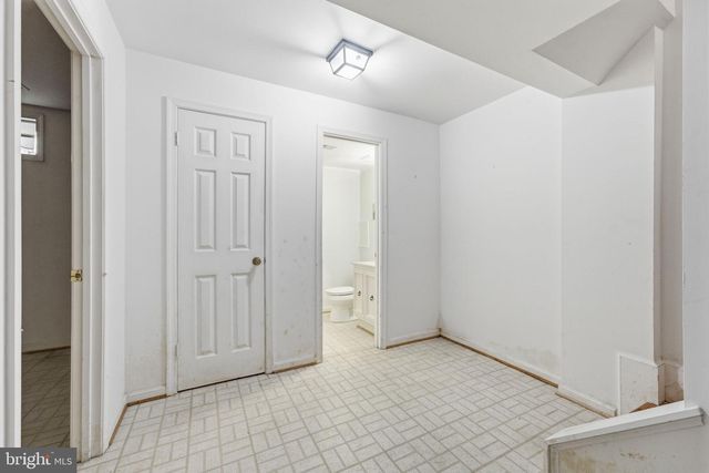 7039 BRADWOOD CT, Springfield, VA 22151