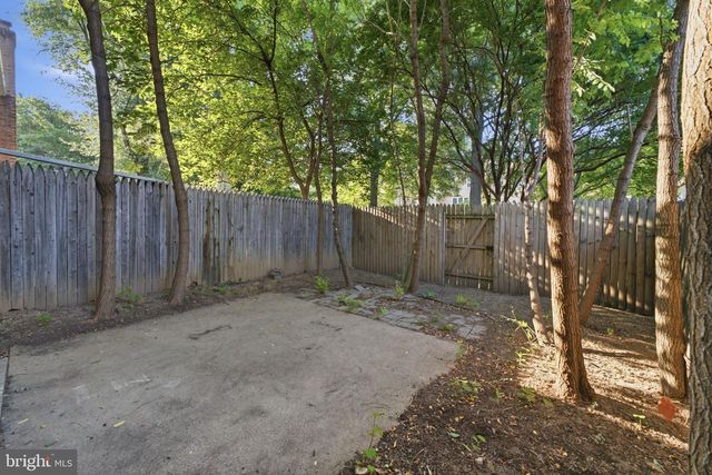 7039 BRADWOOD CT, Springfield, VA 22151