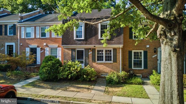 7039 BRADWOOD CT, Springfield, VA 22151
