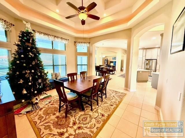 6 Country Club Dr., Laguna Vista, TX 78578