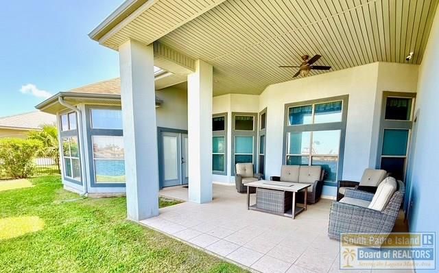 6 Country Club Dr., Laguna Vista, TX 78578