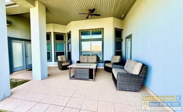 6 Country Club Dr., Laguna Vista, TX 78578