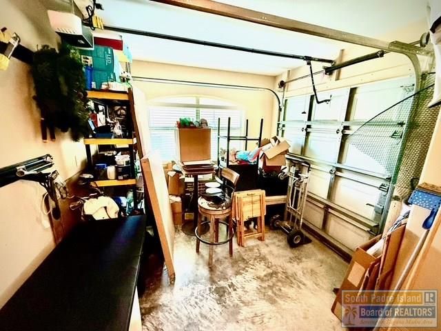 6 Country Club Dr., Laguna Vista, TX 78578