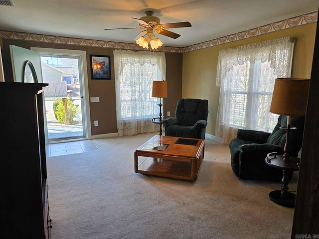 600 Fourth St, Mena, AR 71953