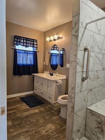 600 Fourth St, Mena, AR 71953