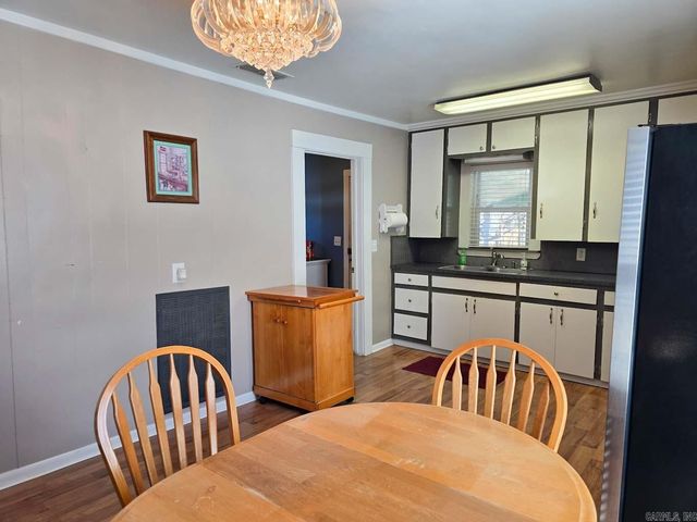 600 Fourth St, Mena, AR 71953