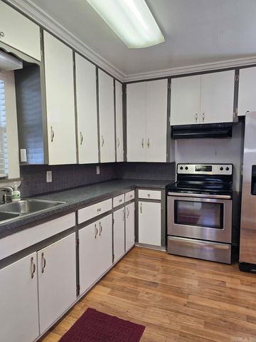 600 Fourth St, Mena, AR 71953