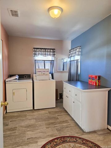 600 Fourth St, Mena, AR 71953