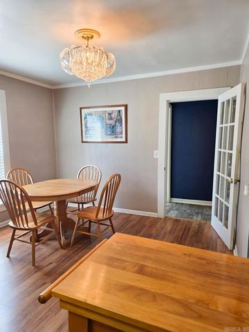 600 Fourth St, Mena, AR 71953