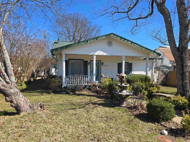 600 Fourth St, Mena, AR 71953