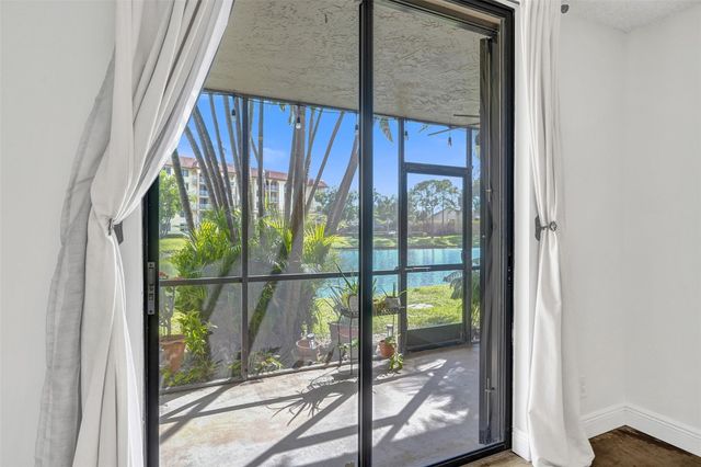 1232 S Military Trl 1913, Deerfield Beach, FL 33442