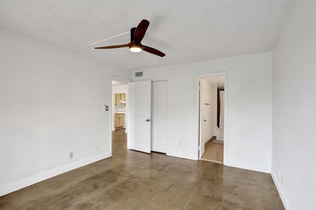 1232 S Military Trl 1913, Deerfield Beach, FL 33442