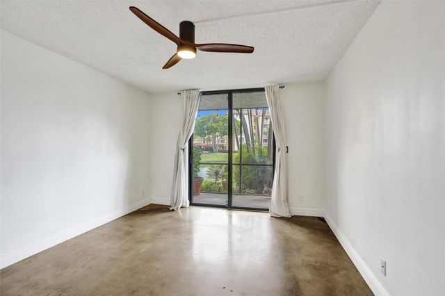 1232 S Military Trl 1913, Deerfield Beach, FL 33442