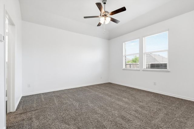 3949 Sidney Lane, Forney, TX 75126