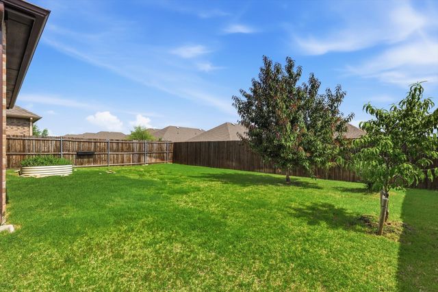 3949 Sidney Lane, Forney, TX 75126