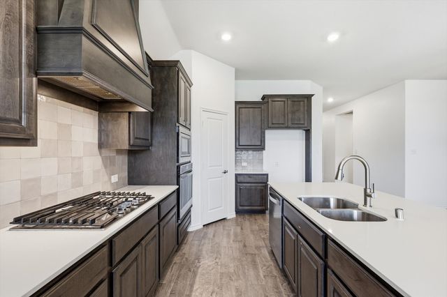 3949 Sidney Lane, Forney, TX 75126