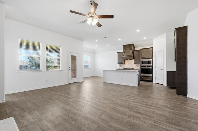 3949 Sidney Lane, Forney, TX 75126