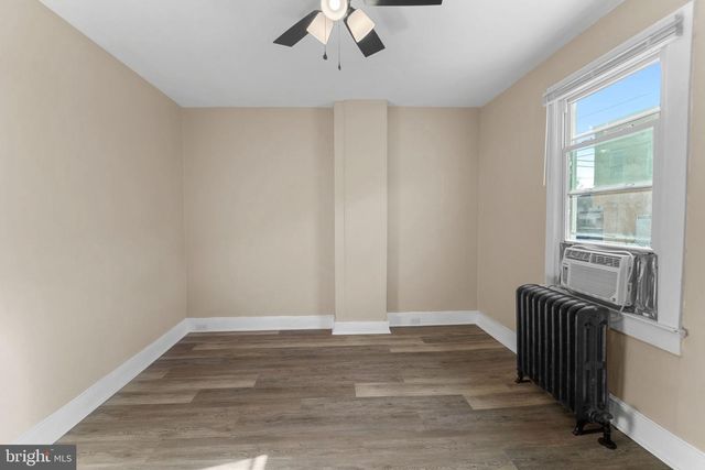 237 MORRIS ST, Gloucester City, NJ 08030