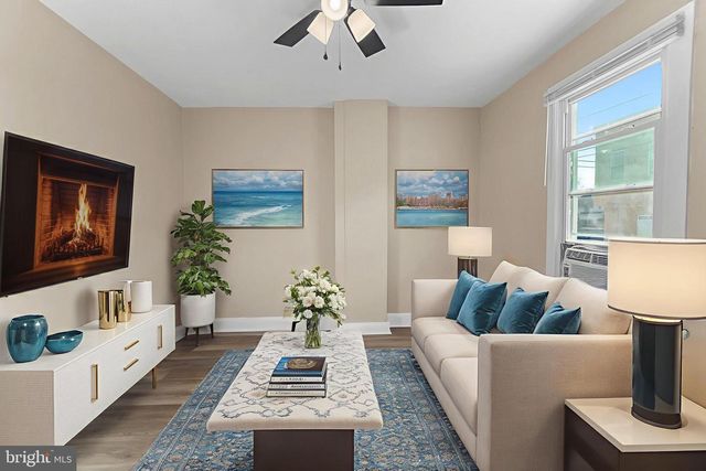 237 MORRIS ST, Gloucester City, NJ 08030