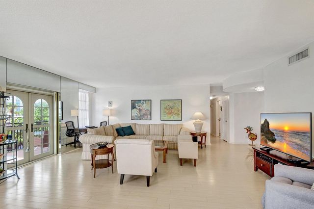 3475 S Ocean Boulevard 116, Palm Beach, FL 33480