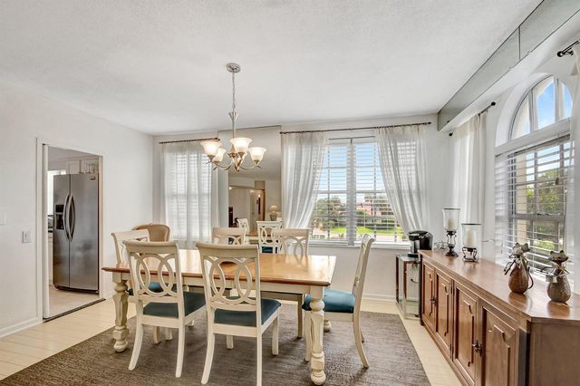 3475 S Ocean Boulevard 116, Palm Beach, FL 33480