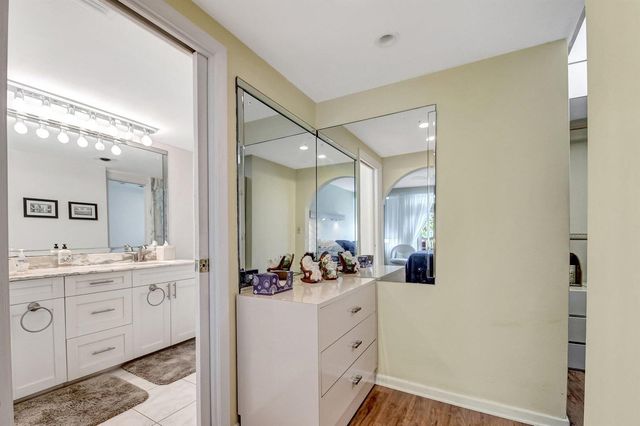 3475 S Ocean Boulevard 116, Palm Beach, FL 33480