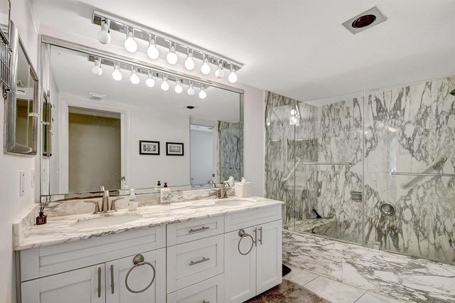 3475 S Ocean Boulevard 116, Palm Beach, FL 33480