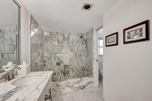 3475 S Ocean Boulevard 116, Palm Beach, FL 33480
