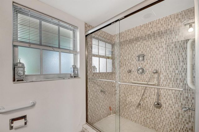 3475 S Ocean Boulevard 116, Palm Beach, FL 33480