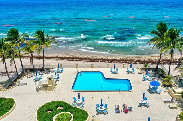3475 S Ocean Boulevard 116, Palm Beach, FL 33480