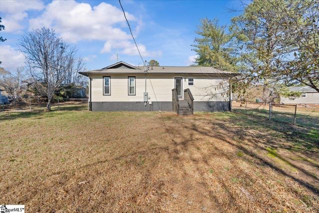 202 Placid Court, Spartanburg, SC 29307