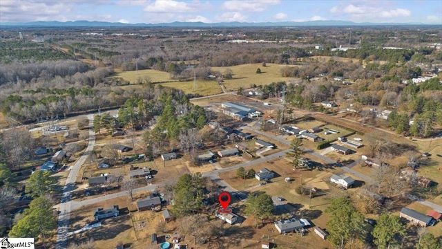 202 Placid Court, Spartanburg, SC 29307