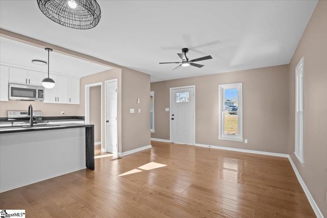 202 Placid Court, Spartanburg, SC 29307