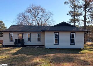 202 Placid Court, Spartanburg, SC 29307