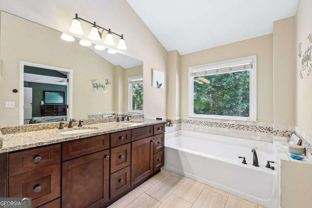 3056 Fairhaven Ridge NW, Kennesaw, GA 30144