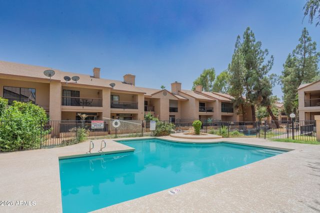 6550 N 47TH Avenue 131, Glendale, AZ 85301