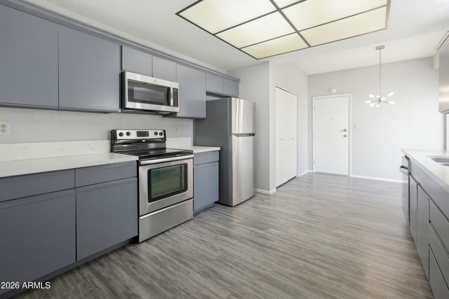 6550 N 47TH Avenue 131, Glendale, AZ 85301