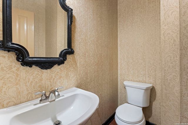 19107 EVENING TRAIL DR, San Antonio, TX 78256