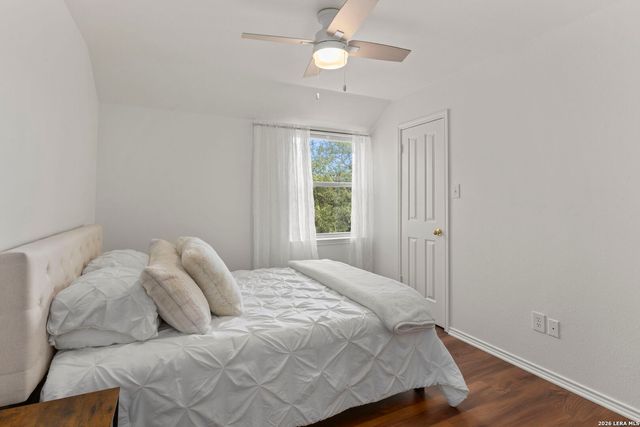 19107 EVENING TRAIL DR, San Antonio, TX 78256