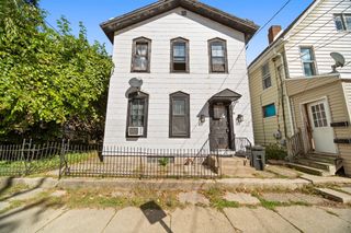 815 WALNUT Street, Erie, PA 16502