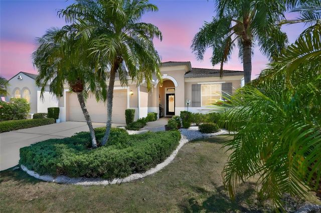 828 REGAL MANOR WAY, Sun City Center, FL 33573