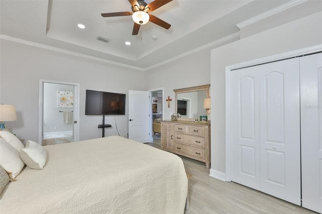 828 REGAL MANOR WAY, Sun City Center, FL 33573