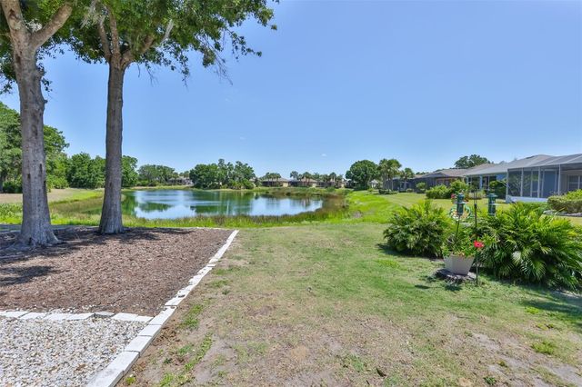 828 REGAL MANOR WAY, Sun City Center, FL 33573